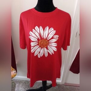 🆕 New Women's 2XL Short Sleeve Shirt  Plus Size Graphic Daisy Floral Top